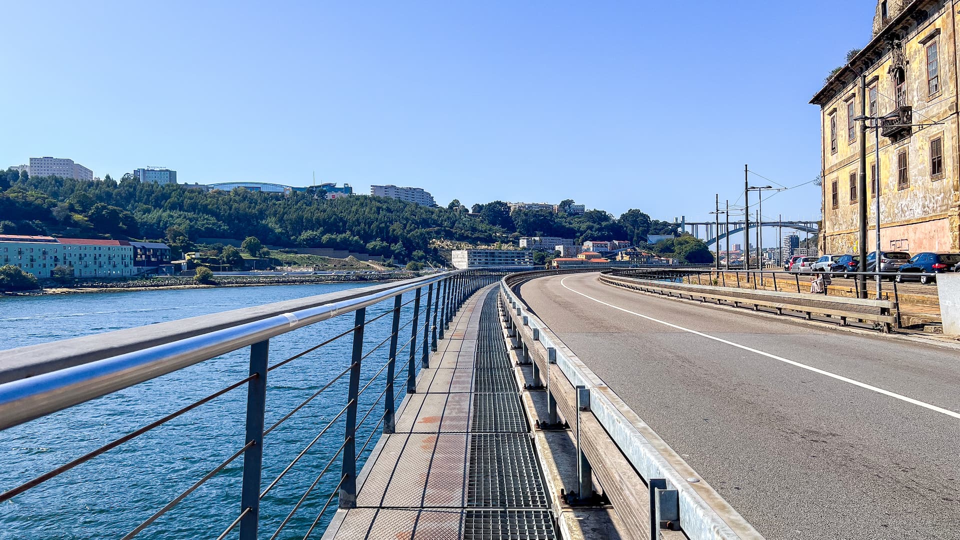 30 min Porto to Matosinhos Ride